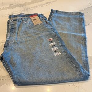 Levi's Blue Denim Jeans with Signature Patch